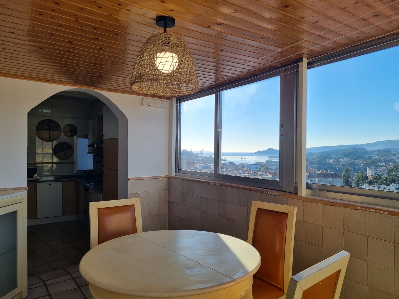 PISO CON UNAS VISTAS ESPECTACULARES EN EL CENTRO DE PONTEVEDRA